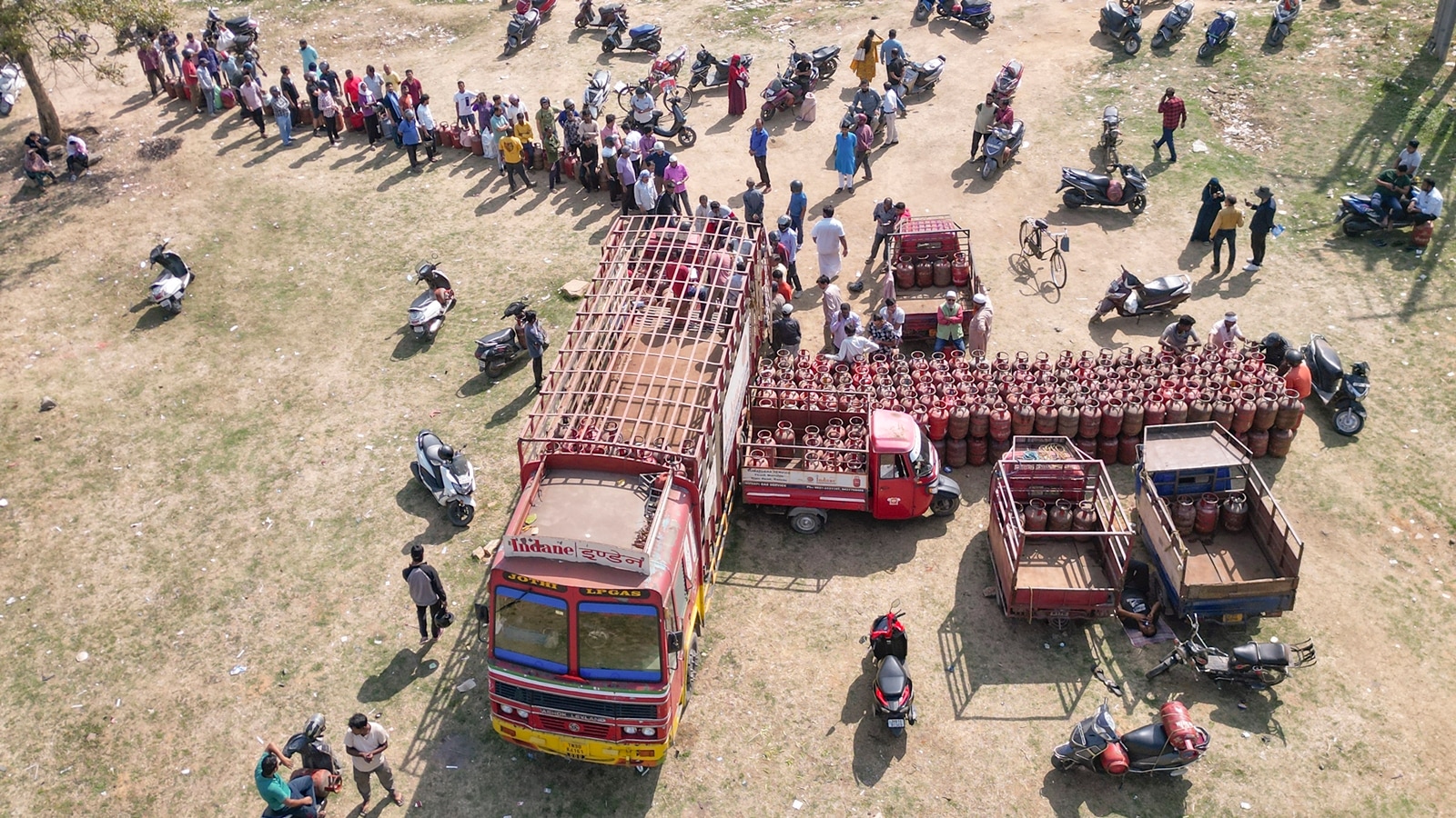 LPG shortage hits eateries, vendors across India as West Asia conflict disrupts supply