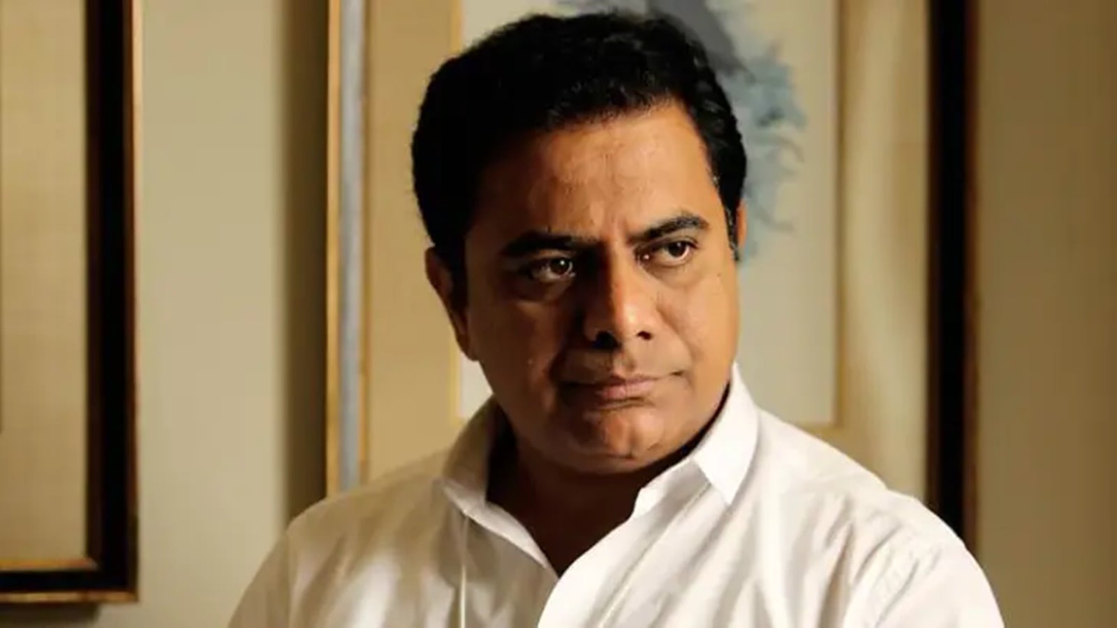 KTR writes to Centre seeking urgent steps to address LPG shortage, warns of shutdown of eateries