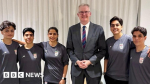 Five Iranian footballers granted Australian visas after anthem protest